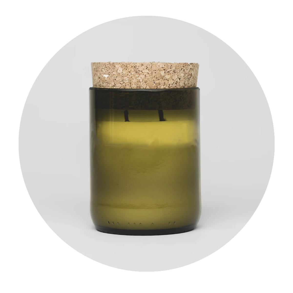 Geschenkset Weinabend: Kerze in upgecycelter Weinflasche, Glasfarbe Oliv